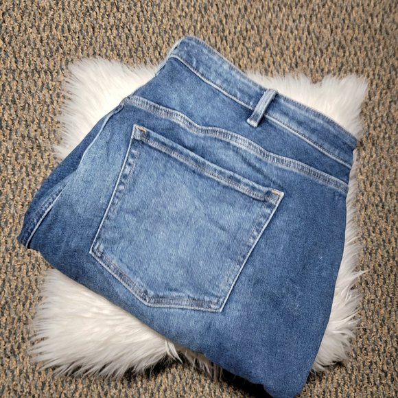 EUC Lane Bryant Hi-Rise Essential Stretch Straight Crop Size 24 - Picture 14 of 16